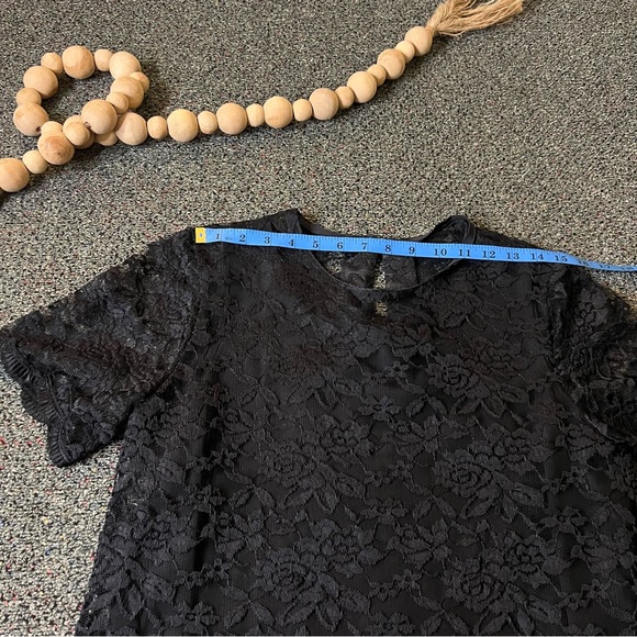 Black Lace Lined Short-Sleeve Blouse Round-Neck Modest Shirt Formal Top Sz S-M - Picture 12 of 16